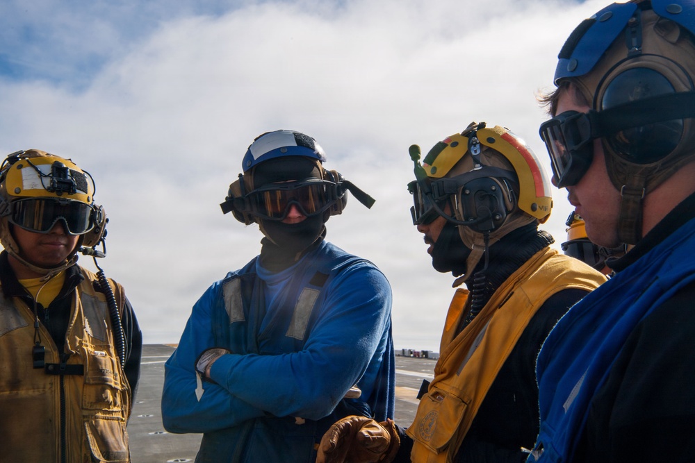 Boxer conducts flight operations