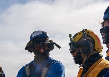 Boxer conducts flight operations