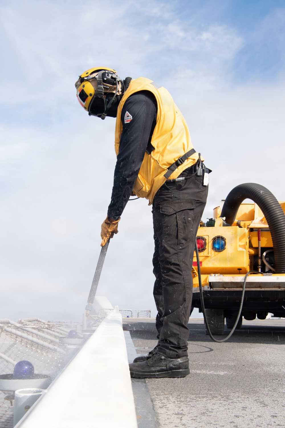 Boxer conducts flight operations