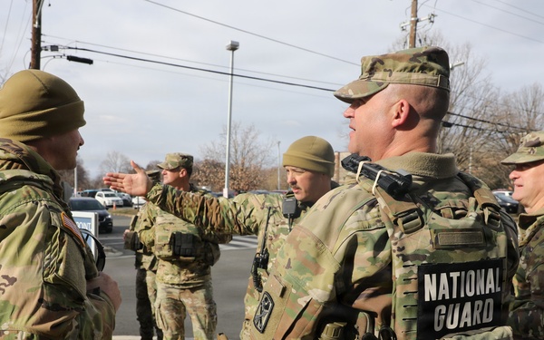 Major General Wholey visits South Carolina National Guard Soldiers