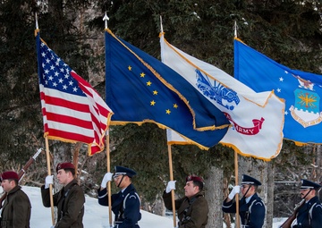 Gone but never forgotten: Alaska remembers heroes with Wreaths Across America