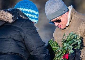 Gone but never forgotten: Alaska remembers heroes with Wreaths Across America