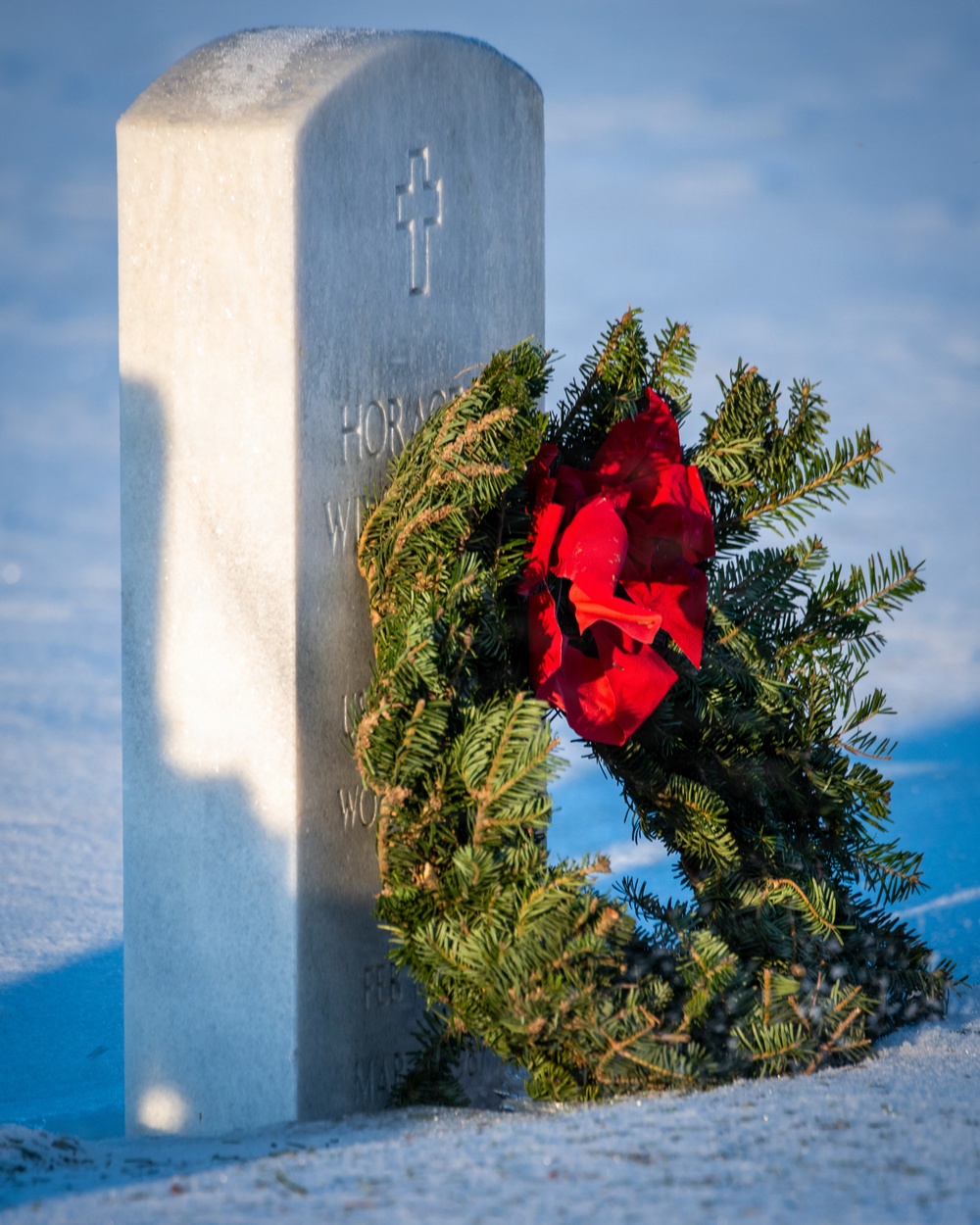 Gone but never forgotten: Alaska remembers heroes with Wreaths Across America