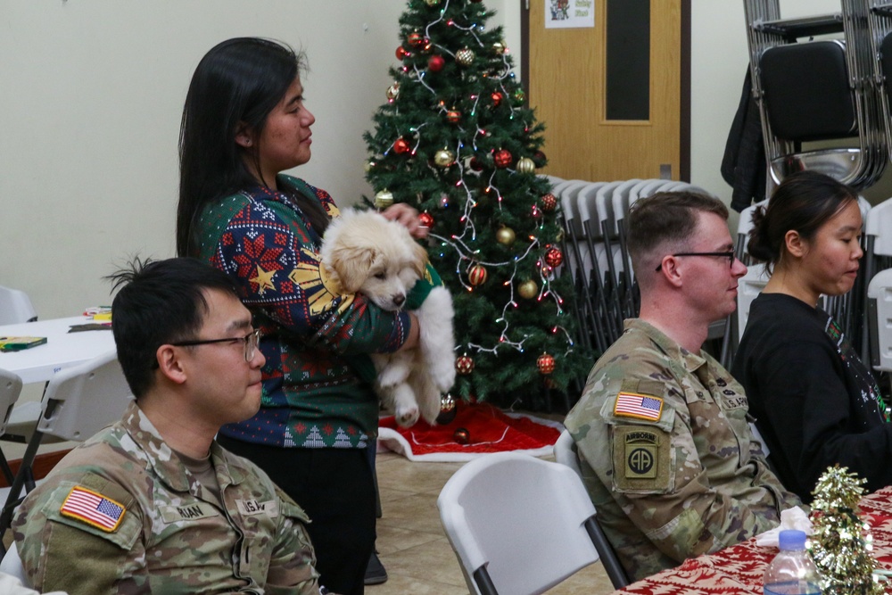 HHC, 2CAB Hosts Holiday Celebration