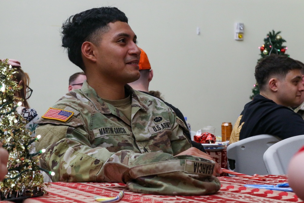 HHC, 2CAB Hosts Holiday Celebration