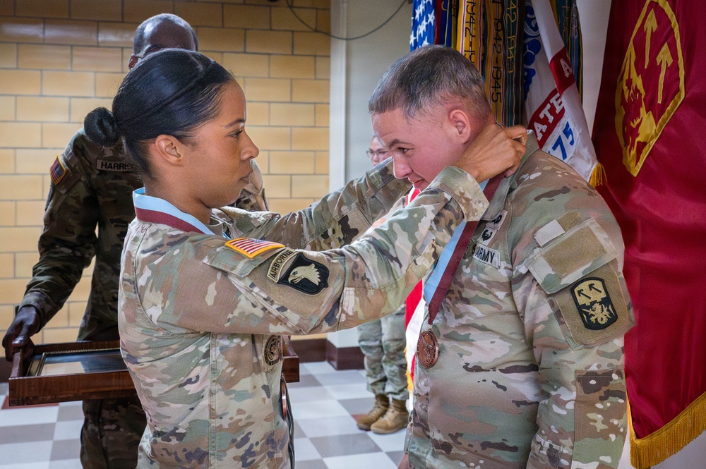 94th AAMDC Soldier inducted into Order of Saint Michael Airborne