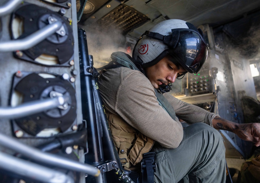 USS Rafael Peralta (DDG 115) Flight Operations
