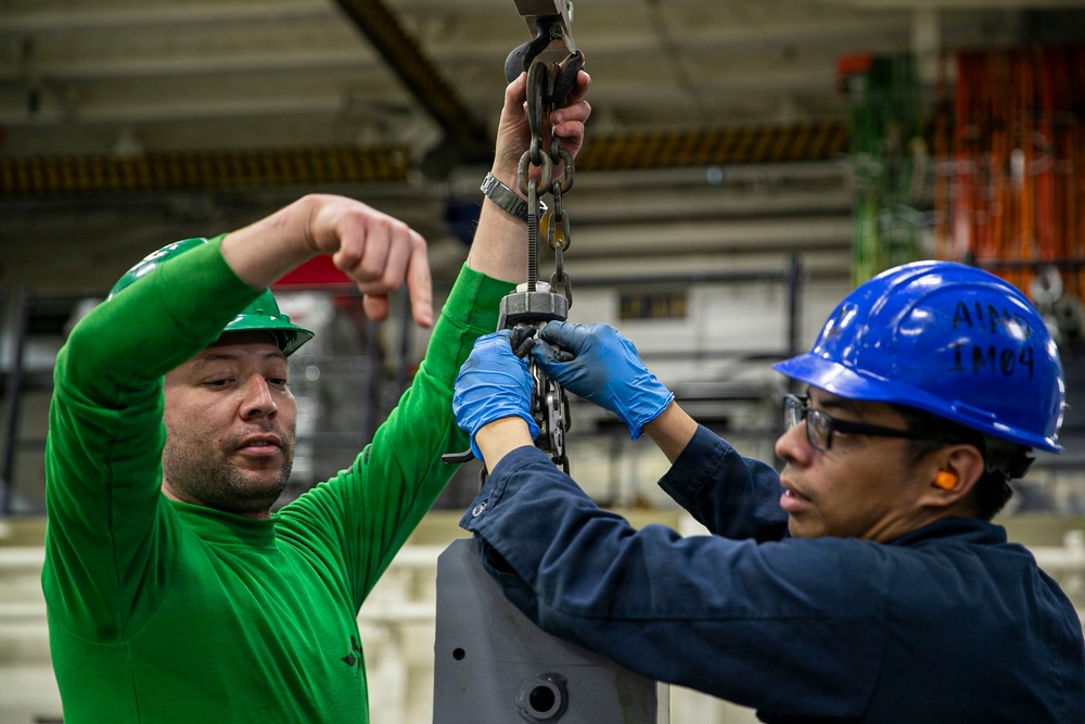 USS Tripoli Sailors Conduct Load Test