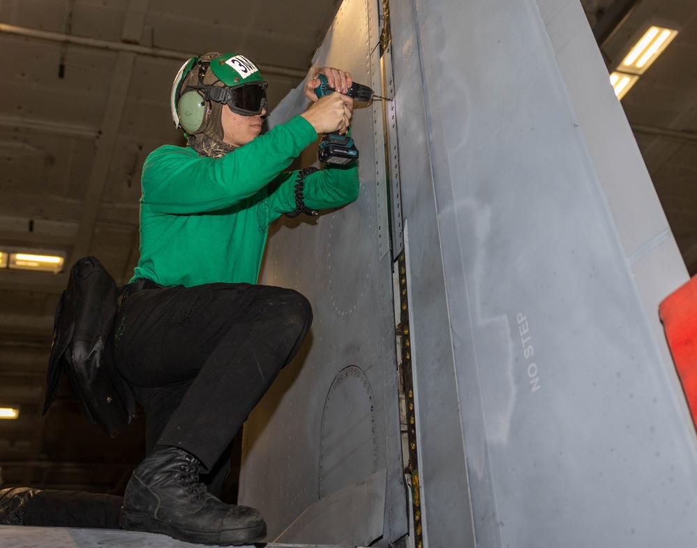 Daily Operations Aboard USS George H.W. Bush (CVN 77)