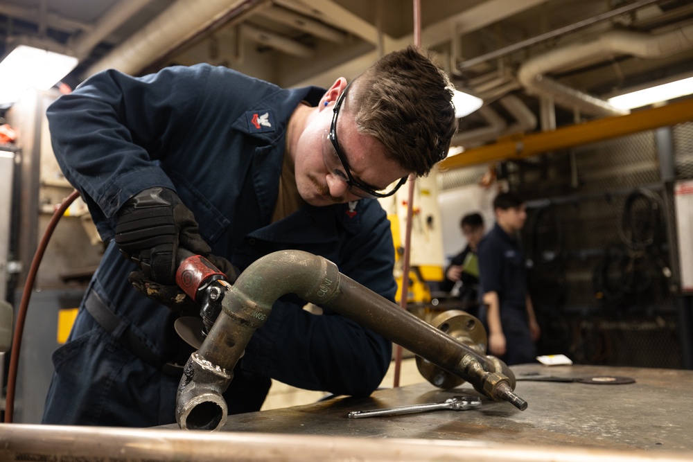 Daily Operations Aboard USS George H.W. Bush (CVN 77)