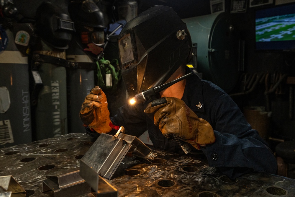 Daily Operations Aboard USS George H.W. Bush (CVN 77)