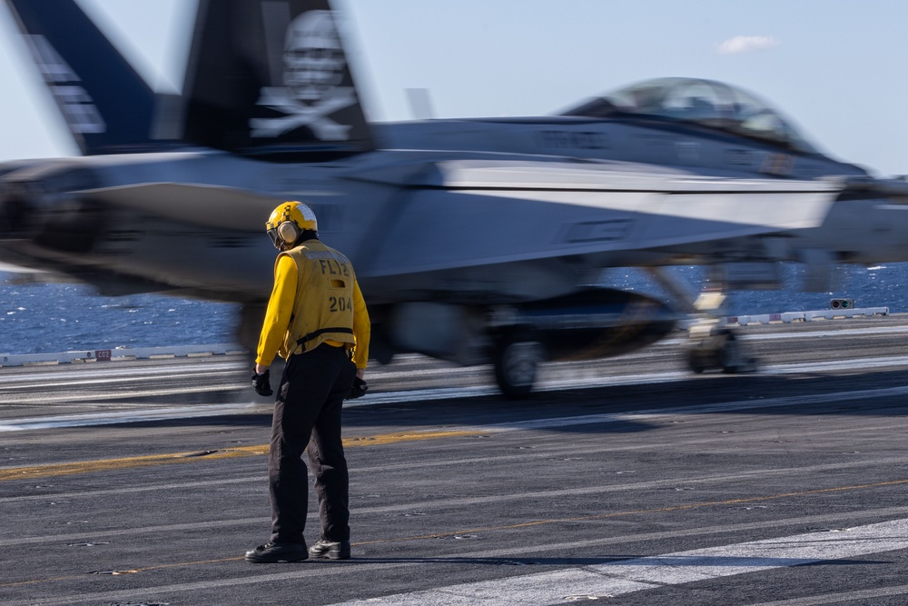 Daily Operations Aboard USS George H.W. Bush (CVN 77)