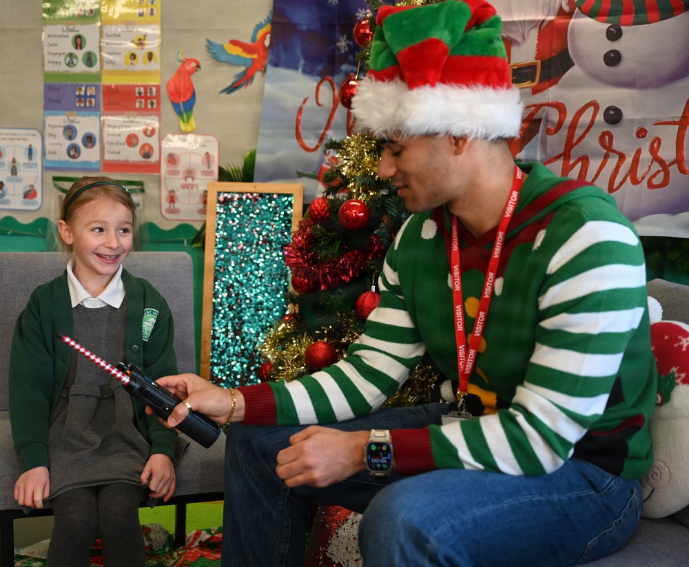 100th CS Airmen provide festive cheer to local school children via ‘Radio Santa’