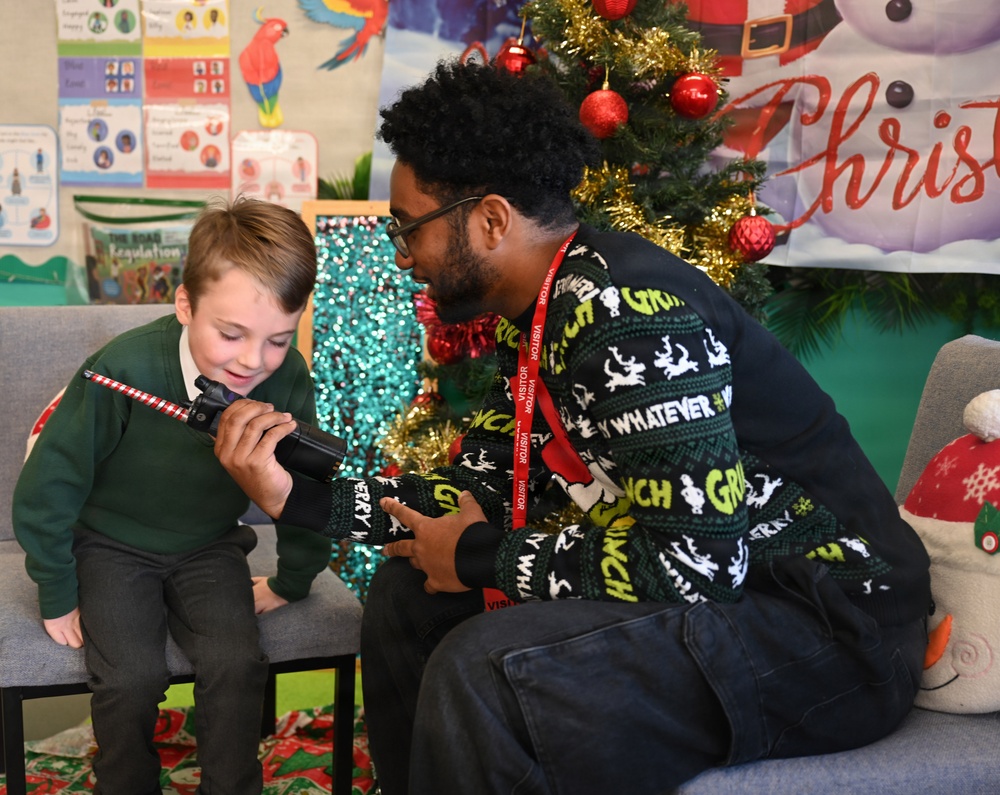 100th CS Airmen provide festive cheer to local school children via ‘Radio Santa’
