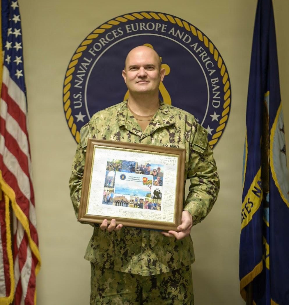 Chief Musician Lee Koelz