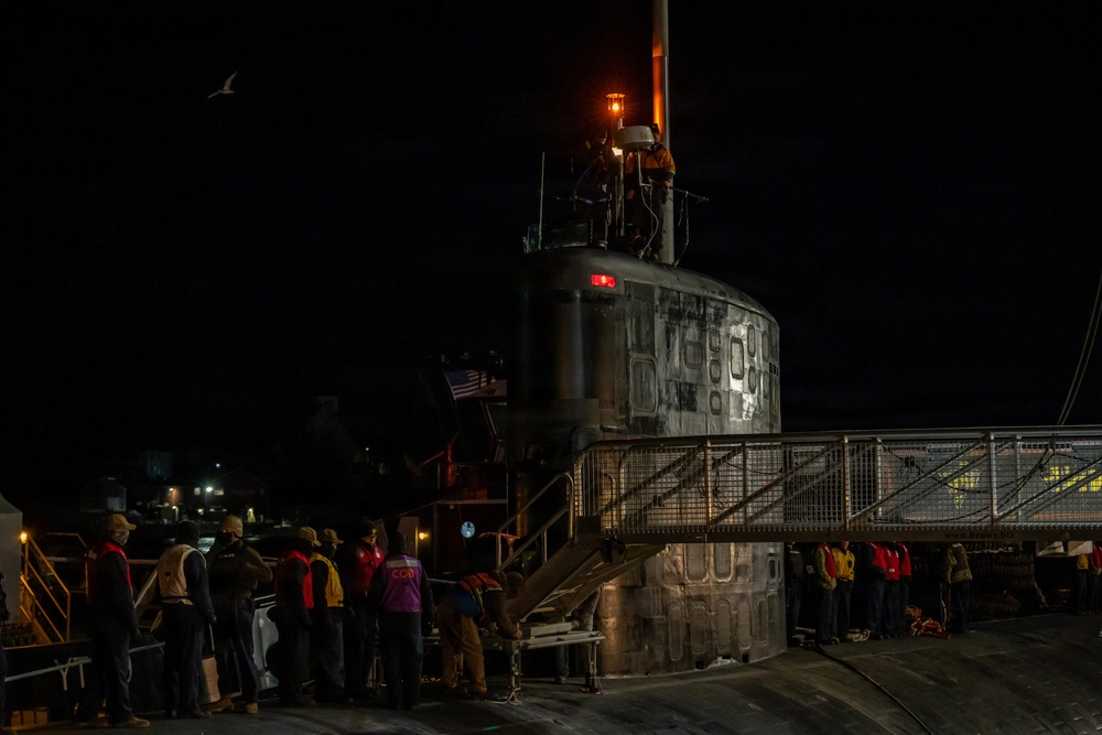 USS Cheyenne: From Shipyard to Seapower, Embodying the Fleet Foundry Fight.