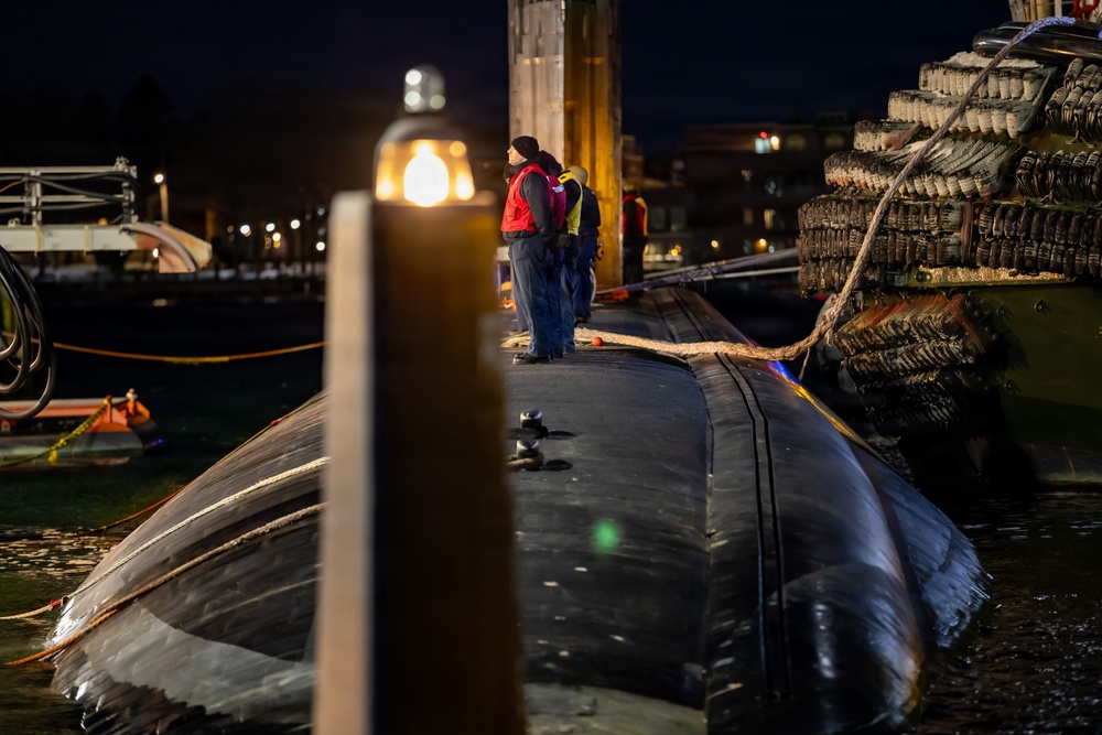 USS Cheyenne: From Shipyard to Seapower, Embodying the Fleet Foundry Fight.