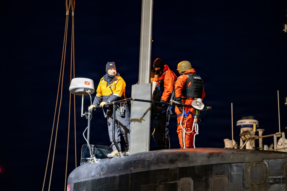 USS Cheyenne: From Shipyard to Seapower, Embodying the Fleet Foundry Fight.