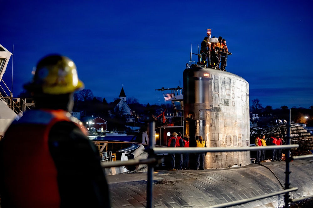 USS Cheyenne: From Shipyard to Seapower, Embodying the Fleet Foundry Fight.