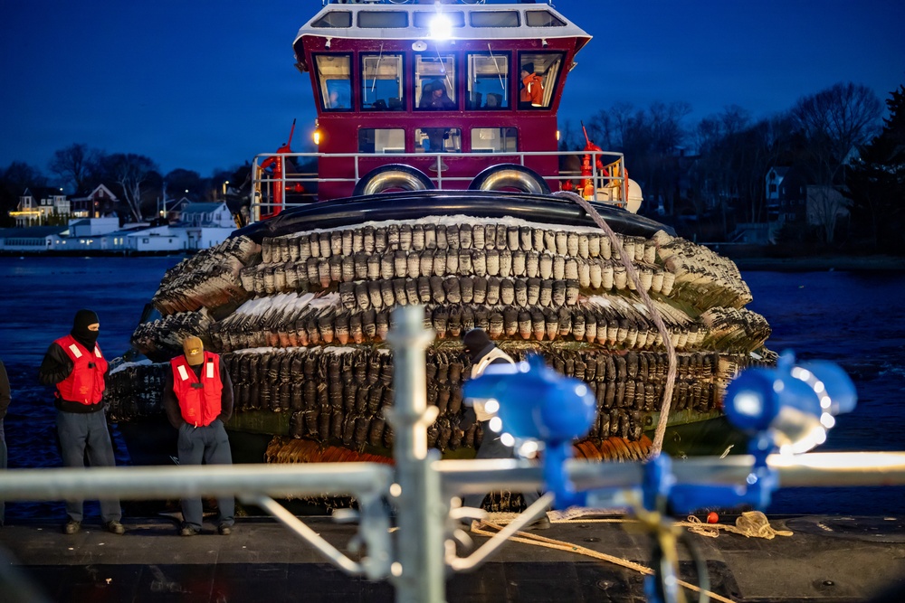 USS Cheyenne: From Shipyard to Seapower, Embodying the Fleet Foundry Fight.