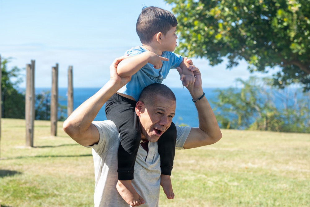 141st ACS Holiday Event