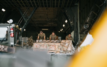 Loadmasters Offload Cargo From C-17 in Puerto Rico