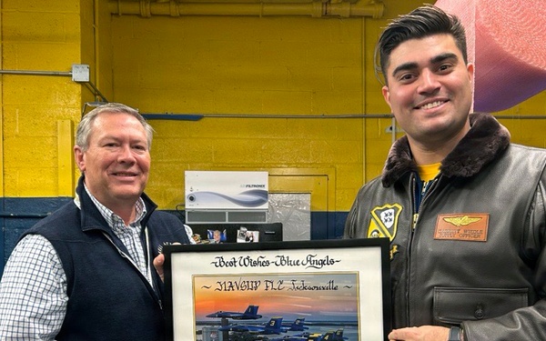 Steve Holmes receives Blue Angels lithograph