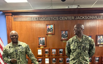 RSC Richardson receives EOT award at NAVSUP FLC Jacksonville