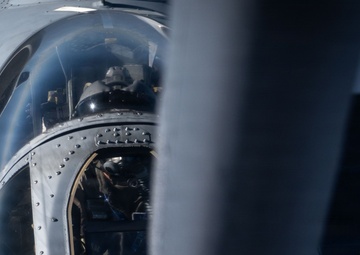 6th ARW refuels A-10s