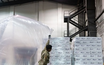 CENTCOM Families and Troops Receive Holiday Care Packages