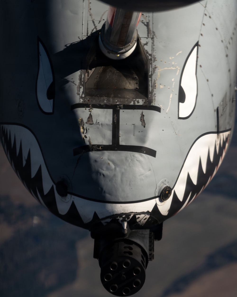 6th ARW refuels A-10s