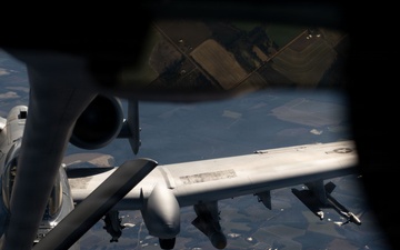 6th ARW refuels A-10s