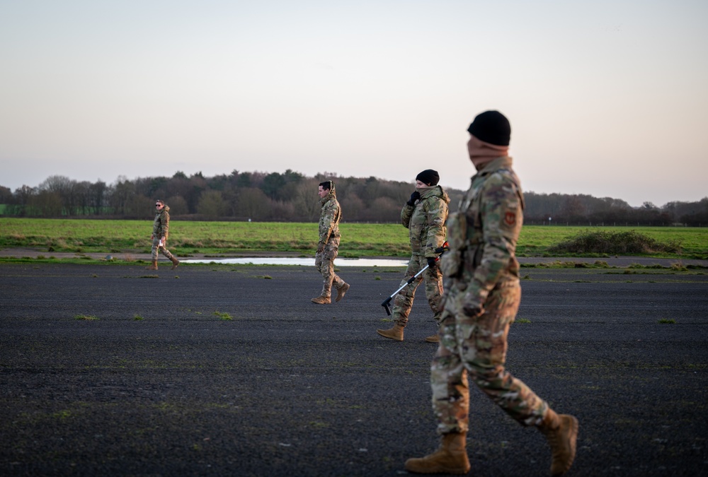 48th OSS partnered with 352nd SOW in a landing zone night operation