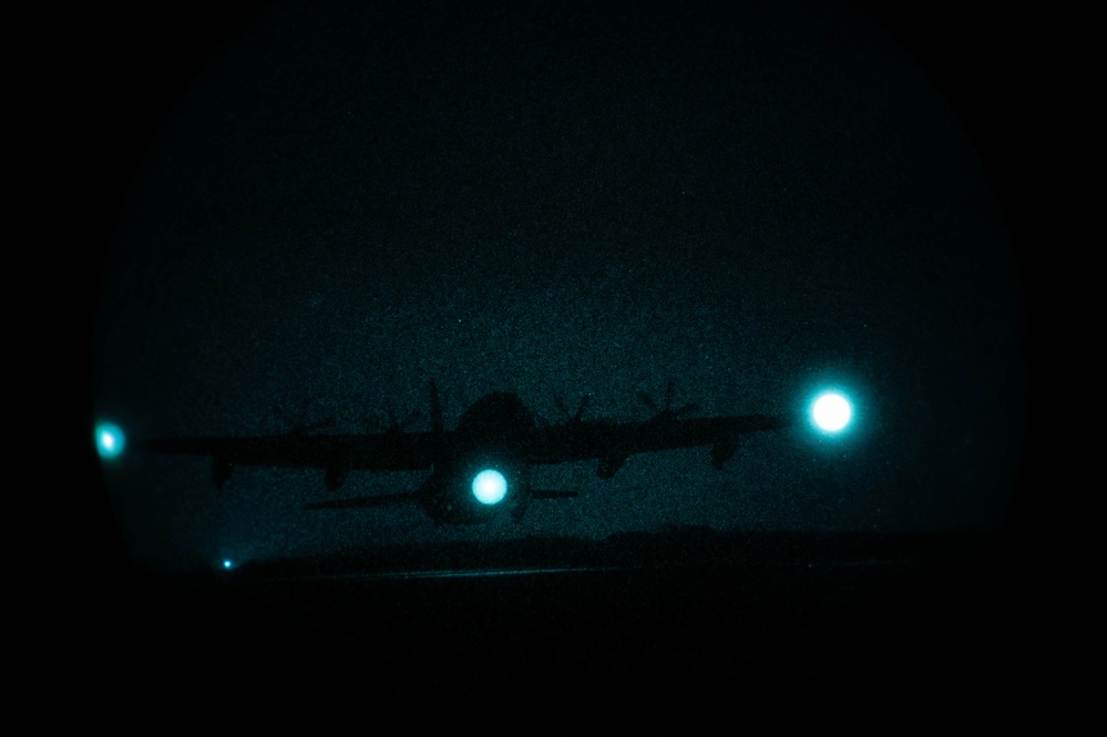 48th OSS partnered with 352nd SOW in a landing zone night operation