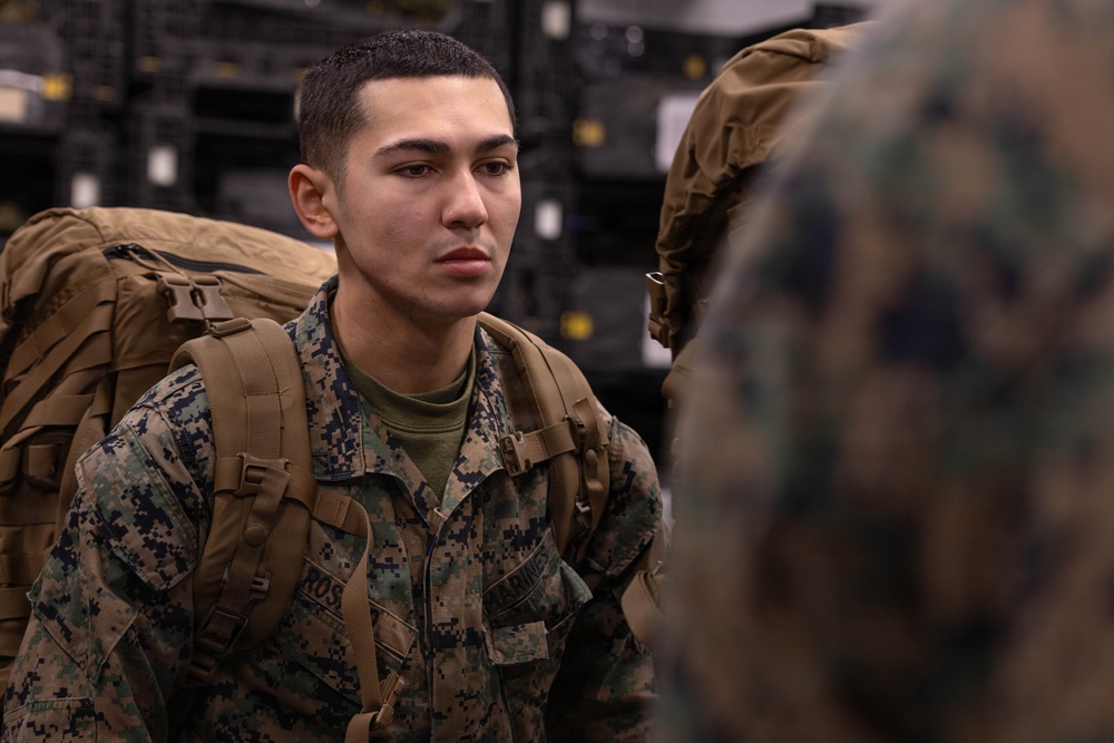 Reserve Marines with 25th Marine Regiment receive gear at Fort Devens