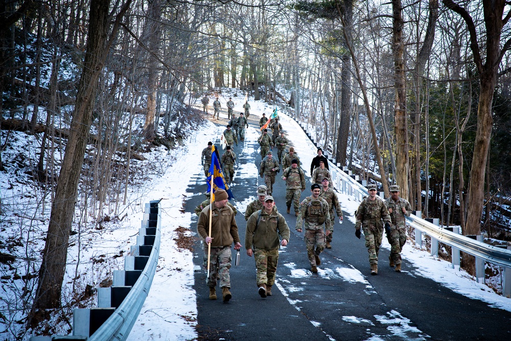 Service Members and Families Mark the Holidays With Six-Mile Ruck at Hubbard Park
