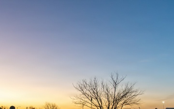 1st Cavalry Division leads the way for a holiday family fun run
