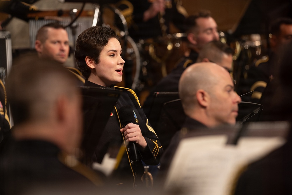 U.S. Army Concert Band performs in Chicago