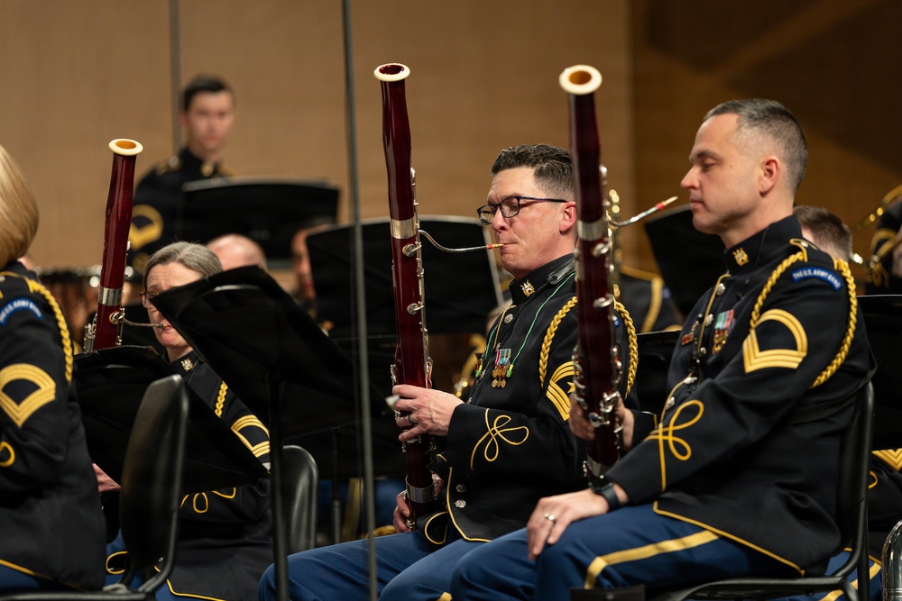 U.S. Army Concert Band performs in Chicago