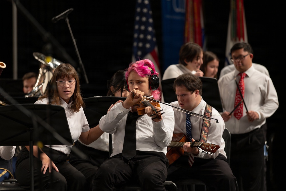 U.S. Army Concert Band performs in Chicago