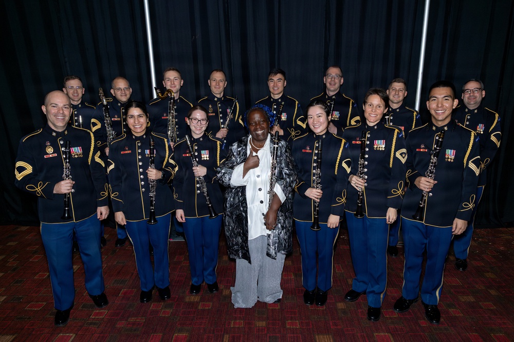 U.S. Army Concert Band performs in Chicago
