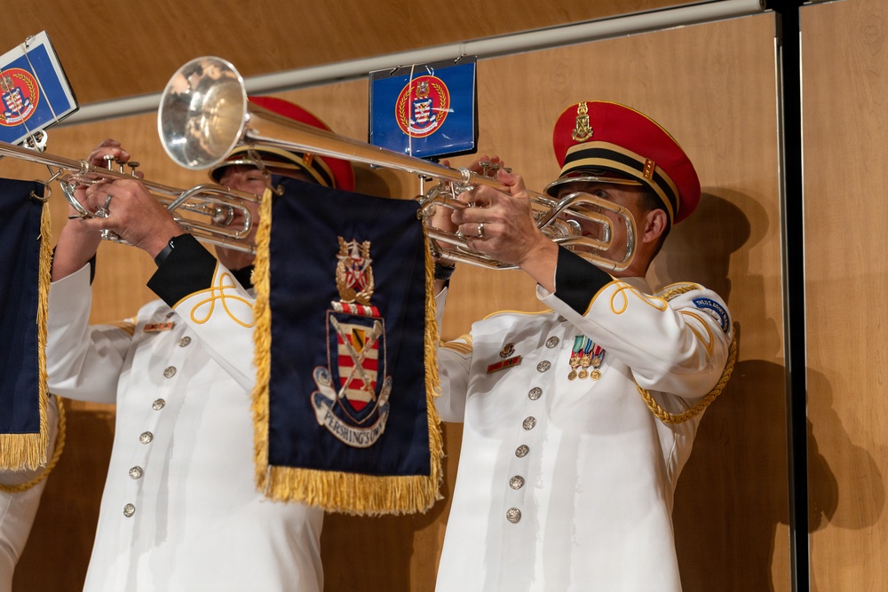 U.S. Army Concert Band performs in Chicago