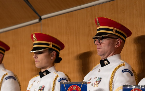 U.S. Army Concert Band performs in Chicago