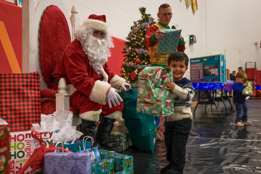 Marine Corps Base Quantico Security Battalion hosts annual holiday party