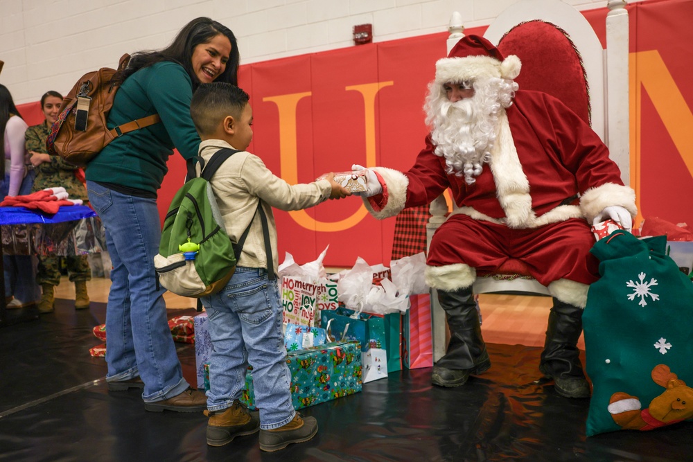 Marine Corps Base Quantico Security Battalion hosts annual holiday party