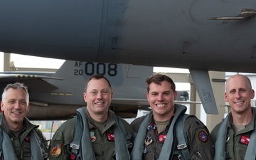 123rd Fighter Squadron Welcomes New Commander during In-Flight Ceremony