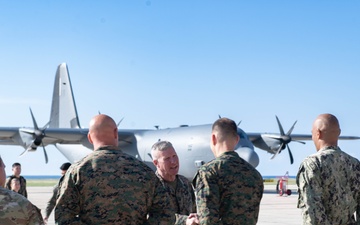 39th commandant of the Marine Corps visits Naval Station Guantanamo Bay