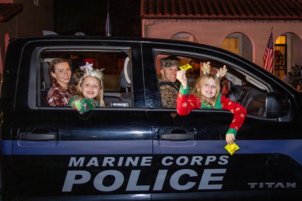 Santa Claus Is Coming to Town!: MCAS Miramar Fire Department and PMO escort Santa throughout the base
