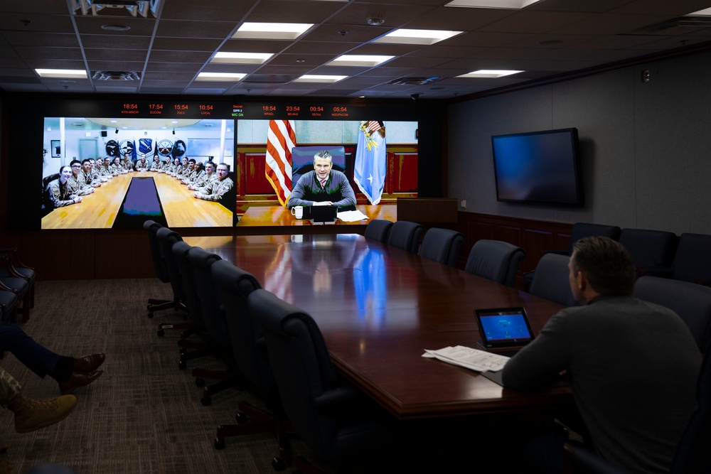 SW Hosts Holiday Morale Calls with Deployed Troops