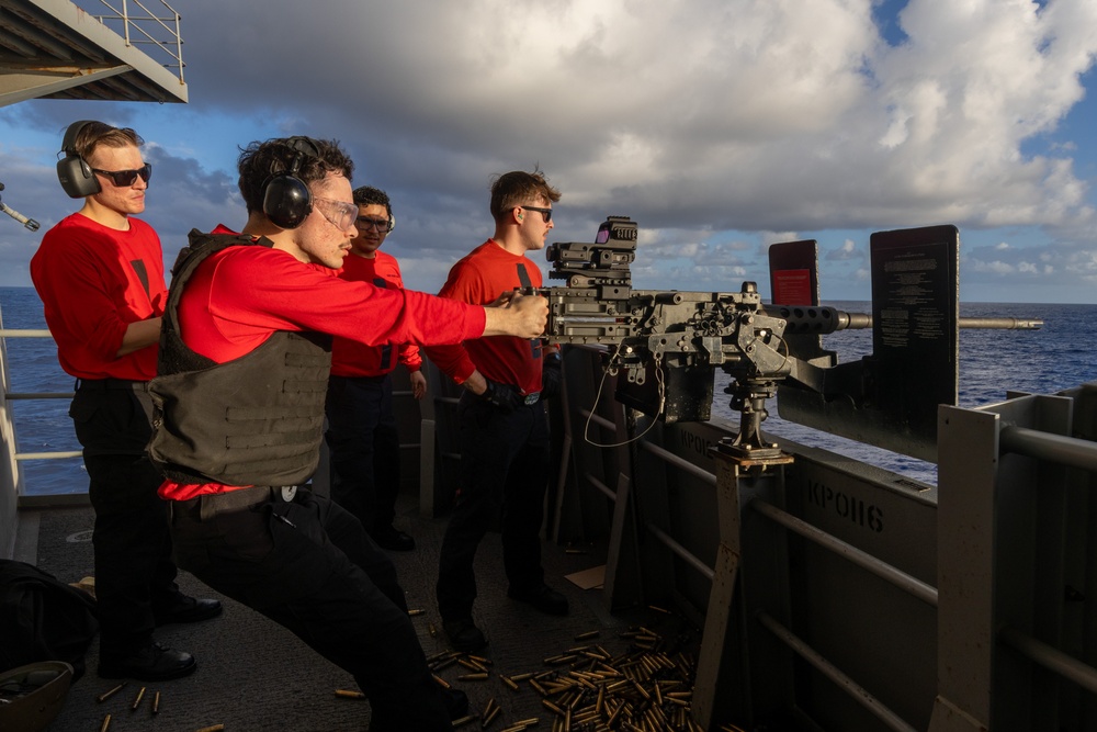 Abraham Lincoln conducts live-fire exercise